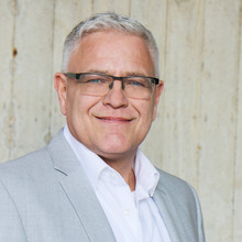  Wolfgang Esser
