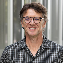 Dr. Hans Braun