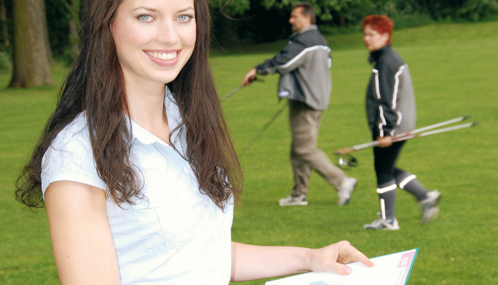 Master Rehabilitation und Gesundheitsmanagement Nordic Walking mit Anleitung